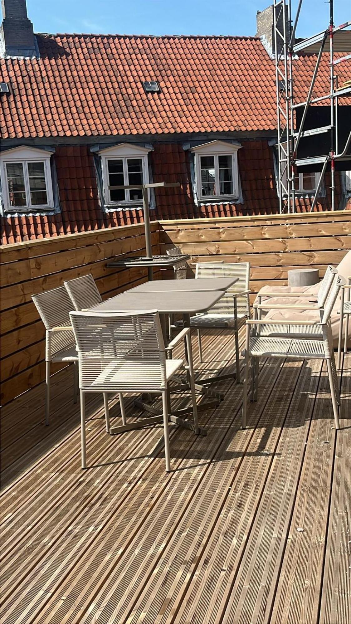 10 Person In The Heart Of Apartment Copenhagen